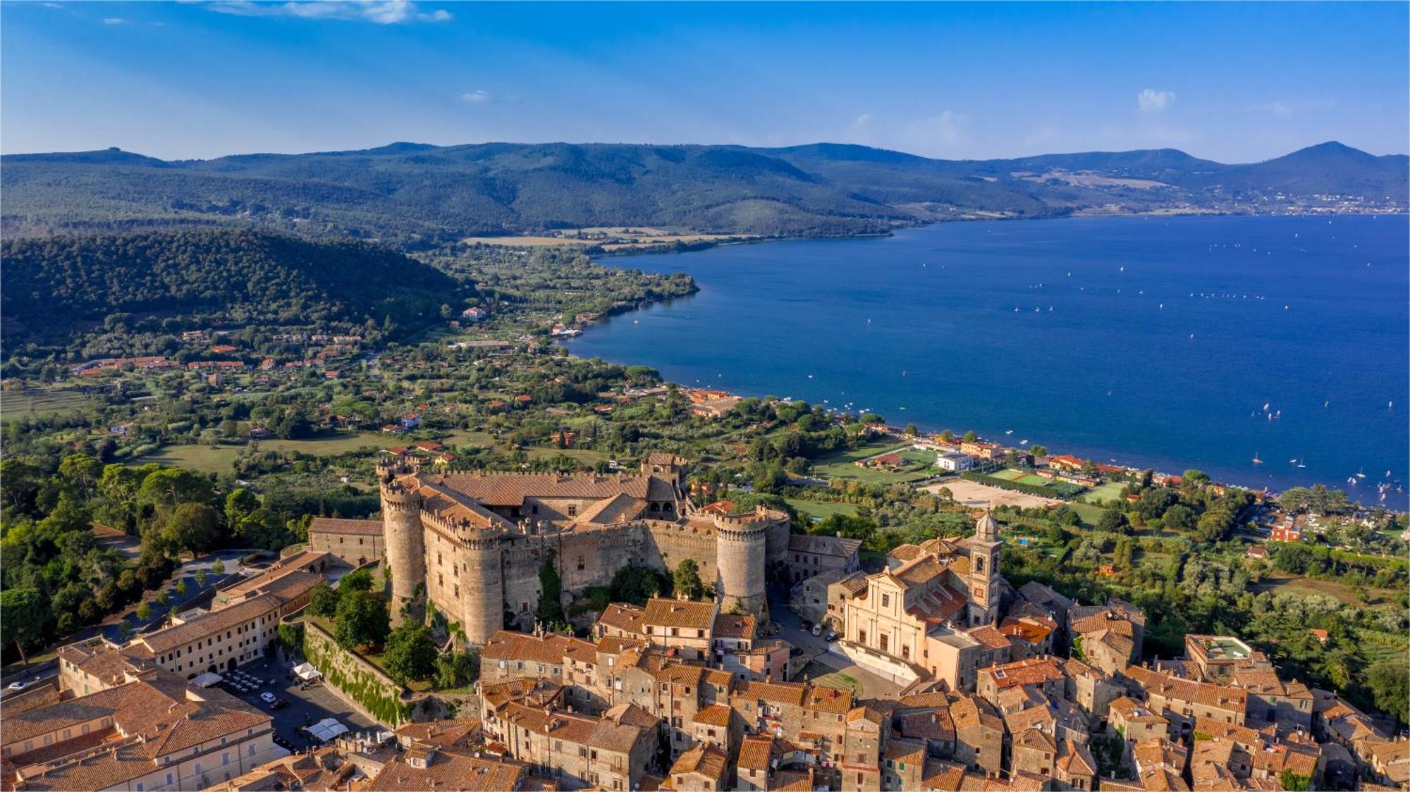 Apt Finestra Sul Castello, Vista Lago Wi-Fi Gratis Bracciano  Exterior foto